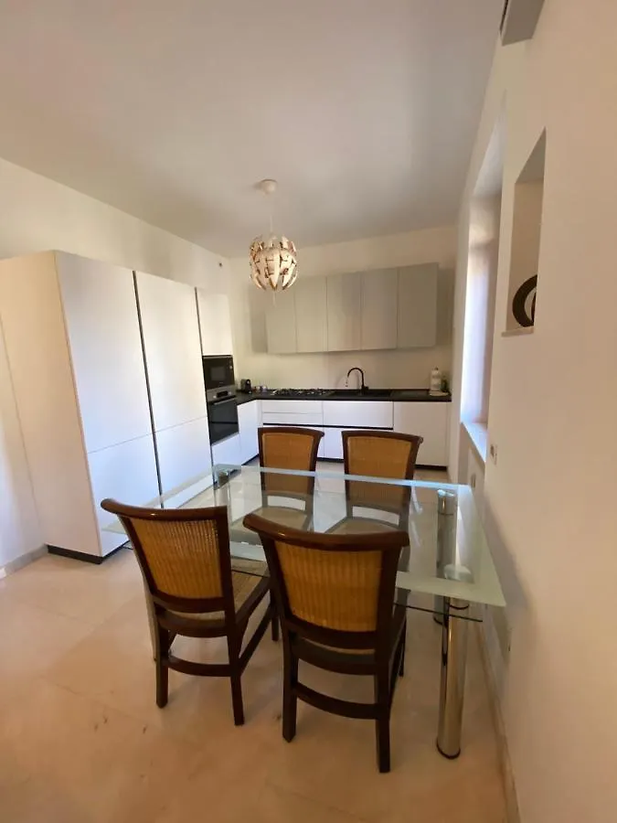 아파트 Elegante Appartamento In Centro 베르가모 이탈리아